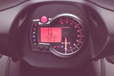 Cectek_500EFI_Quadrift_dash