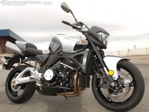 suzuki-b-king02