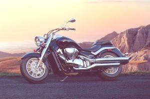suzuki-intruder-c1800r 3 suzuki-intruder-c1800r 3